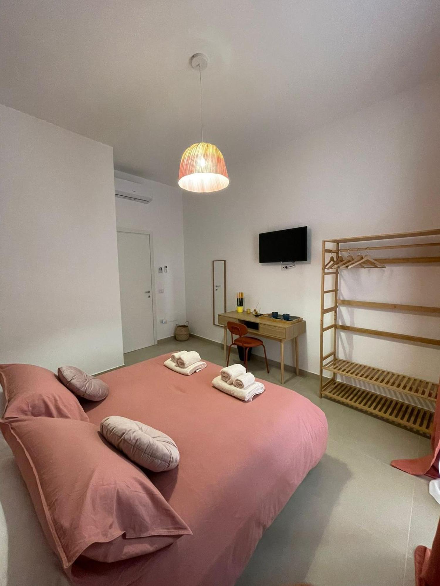 Bed and Breakfast Domus Carmela à Naples Extérieur photo